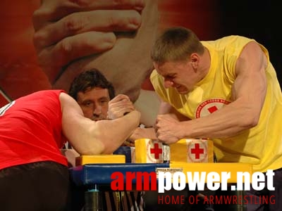 Ukraine and World Against AIDS # Armwrestling # Armpower.net