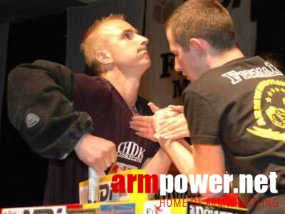 VI Mistrzostwa Polski - Jaworzno - Lewa ręka # Siłowanie na ręce # Armwrestling # Armpower.net