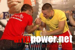 Vendetta - Gdynia, Poland # Siłowanie na ręce # Armwrestling # Armpower.net