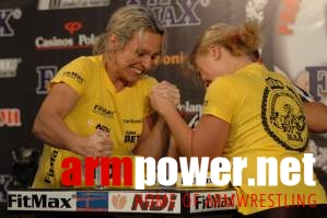 Professional Fitmax League - Woman 60kg # Armwrestling # Armpower.net