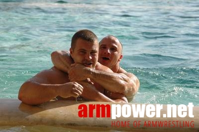 Vendetta in Dubai - preparing # Siłowanie na ręce # Armwrestling # Armpower.net