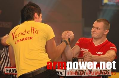 Vendetta in Dubai # Siłowanie na ręce # Armwrestling # Armpower.net