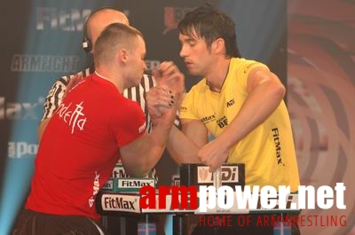 Vendetta in Dubai # Siłowanie na ręce # Armwrestling # Armpower.net