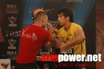 Vendetta in Dubai # Armwrestling # Armpower.net