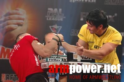 Vendetta in Dubai # Armwrestling # Armpower.net