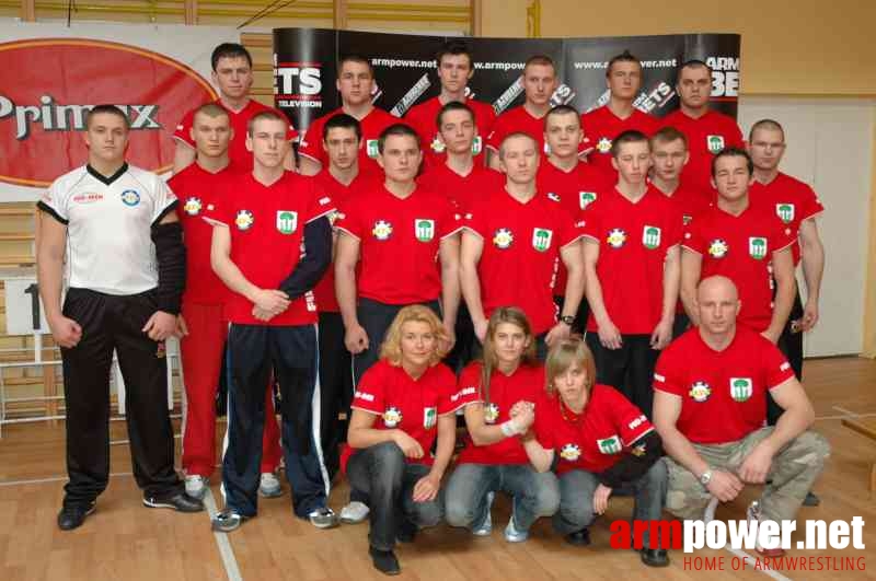 VII Mistrzostwa Polski - Wołomin 2007 - Lewa ręka # Siłowanie na ręce # Armwrestling # Armpower.net