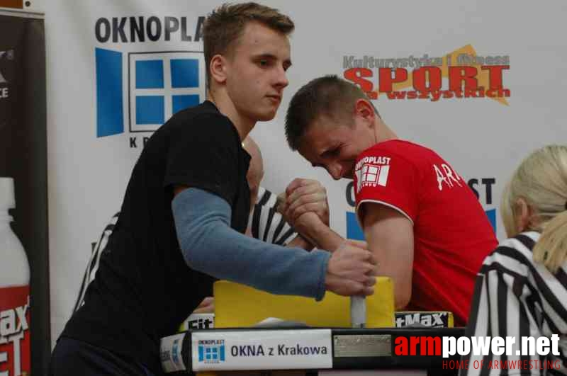 VII Mistrzostwa Polski - Wołomin 2007 - Lewa ręka # Siłowanie na ręce # Armwrestling # Armpower.net