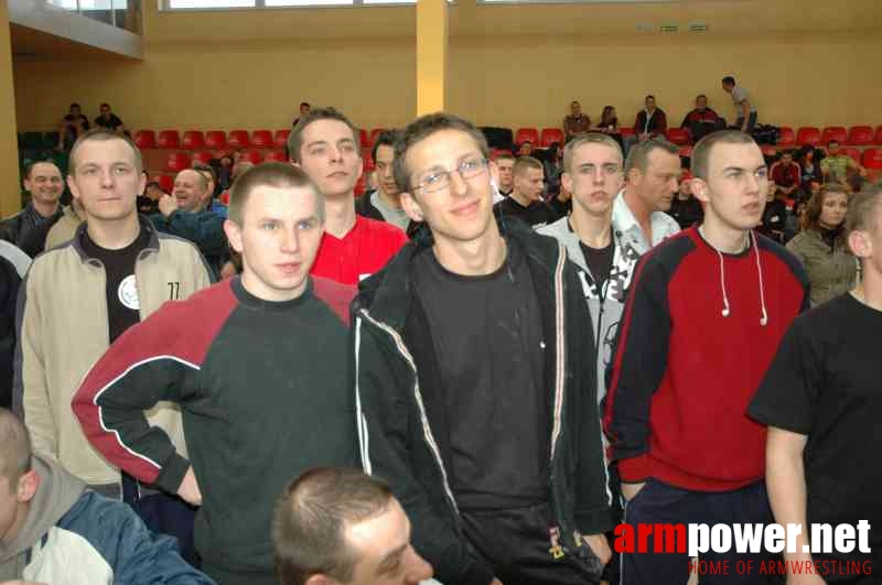 VII Mistrzostwa Polski - Wołomin 2007 - Lewa ręka # Armwrestling # Armpower.net