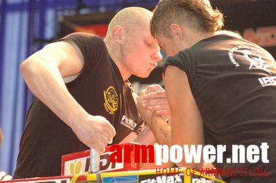 VIII Puchar Polski - Rumia 2007 - Lewa ręka # Siłowanie na ręce # Armwrestling # Armpower.net