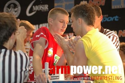 VIII Puchar Polski - Rumia 2007 - Lewa ręka # Siłowanie na ręce # Armwrestling # Armpower.net