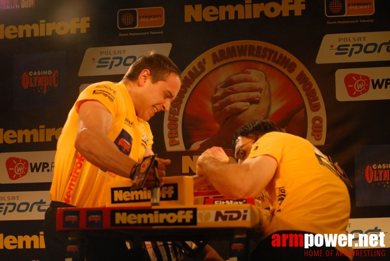 Nemiroff World Cup 2007 - Day 1 # Siłowanie na ręce # Armwrestling # Armpower.net