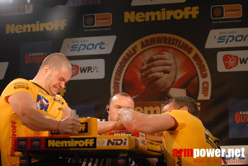 Nemiroff World Cup 2007 - Day 1 # Siłowanie na ręce # Armwrestling # Armpower.net