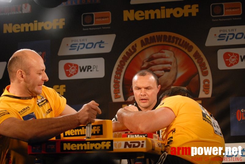 Nemiroff World Cup 2007 - Day 1 # Armwrestling # Armpower.net