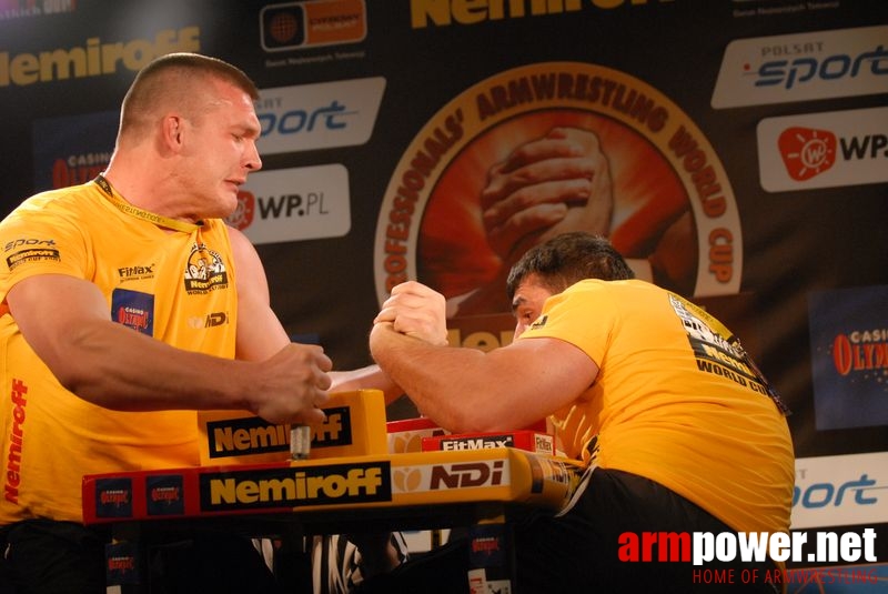 Nemiroff World Cup 2007 - Day 1 # Armwrestling # Armpower.net