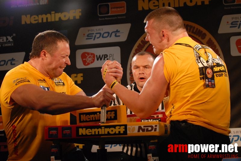 Nemiroff World Cup 2007 - Day 1 # Armwrestling # Armpower.net