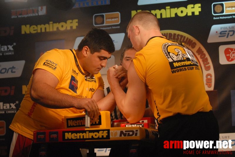 Nemiroff World Cup 2007 - Day 1 # Armwrestling # Armpower.net