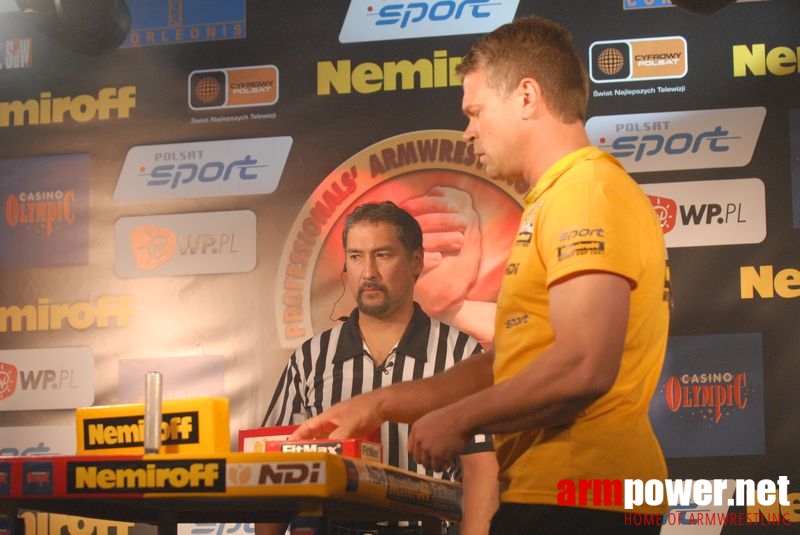 Nemiroff World Cup 2007 - Day 1 # Armwrestling # Armpower.net