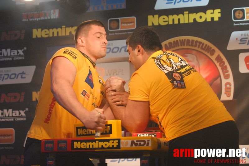 Nemiroff World Cup 2007 - Day 1 # Siłowanie na ręce # Armwrestling # Armpower.net