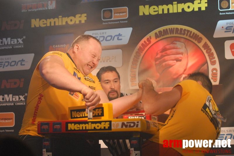 Nemiroff World Cup 2007 - Day 1 # Armwrestling # Armpower.net