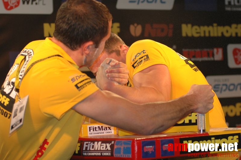 Nemiroff World Cup 2007 - Day 1 # Siłowanie na ręce # Armwrestling # Armpower.net