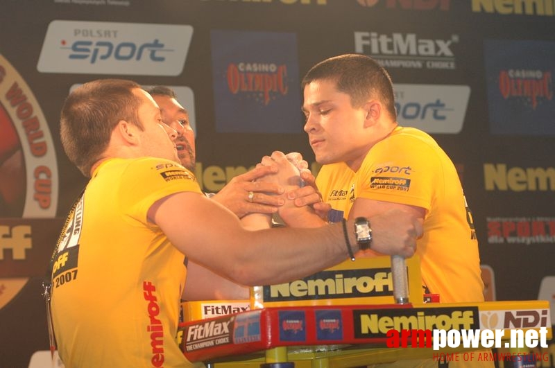 Nemiroff World Cup 2007 - Day 1 # Armwrestling # Armpower.net