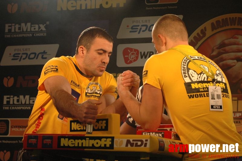 Nemiroff World Cup 2007 - Day 1 # Siłowanie na ręce # Armwrestling # Armpower.net