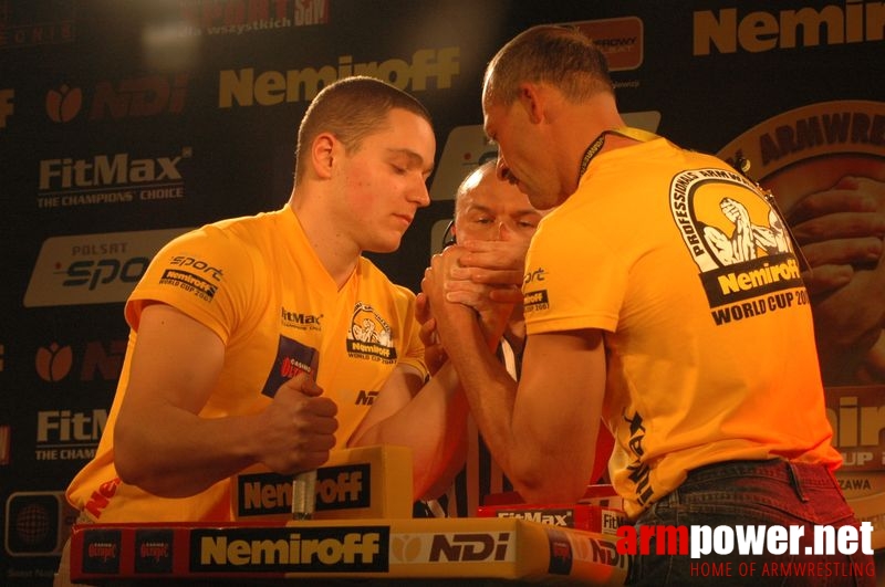 Nemiroff World Cup 2007 - Day 1 # Armwrestling # Armpower.net