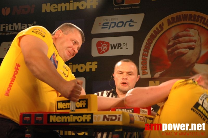 Nemiroff World Cup 2007 - Day 1 # Siłowanie na ręce # Armwrestling # Armpower.net