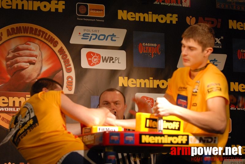 Nemiroff World Cup 2007 - Day 2 # Siłowanie na ręce # Armwrestling # Armpower.net