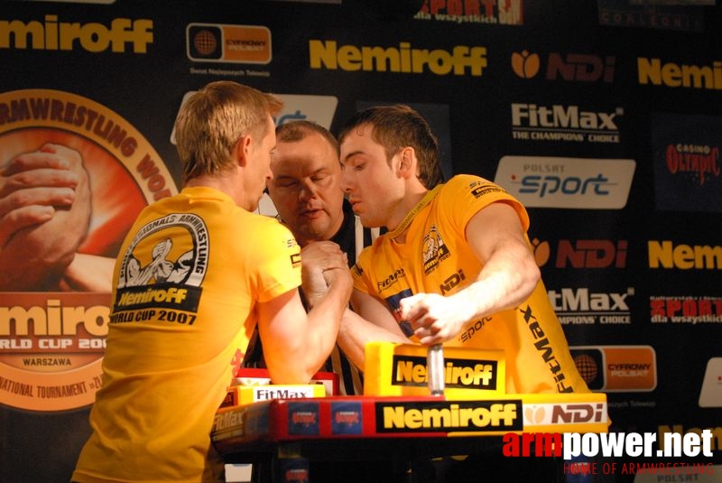 Nemiroff World Cup 2007 - Day 2 # Siłowanie na ręce # Armwrestling # Armpower.net