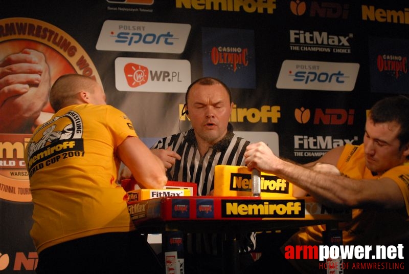 Nemiroff World Cup 2007 - Day 2 # Siłowanie na ręce # Armwrestling # Armpower.net