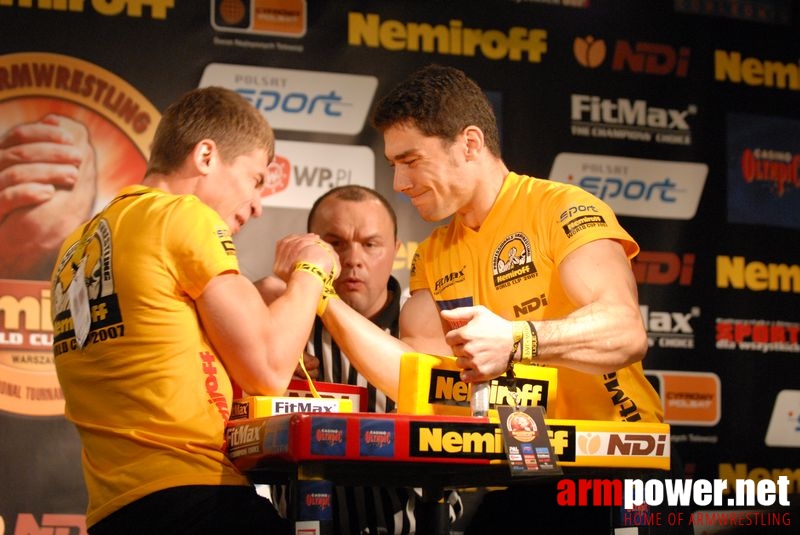 Nemiroff World Cup 2007 - Day 2 # Siłowanie na ręce # Armwrestling # Armpower.net