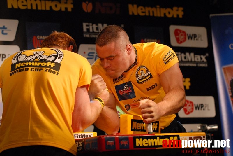 Nemiroff World Cup 2007 - Day 2 # Siłowanie na ręce # Armwrestling # Armpower.net