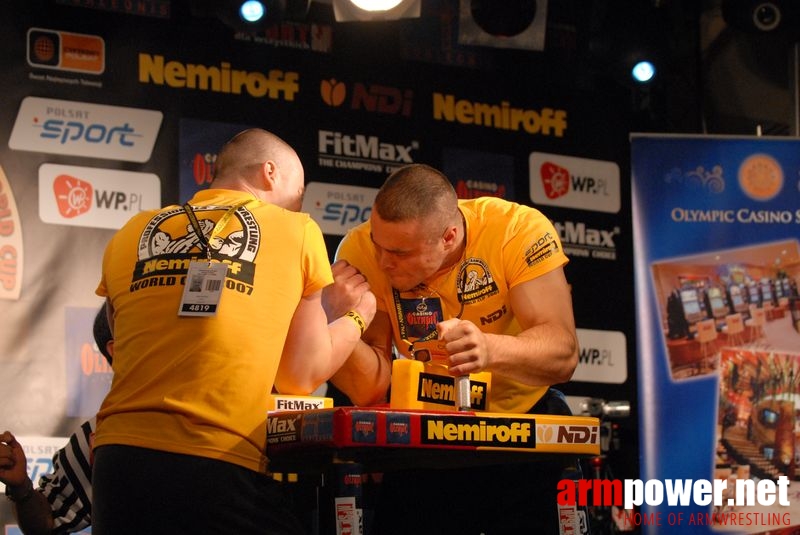 Nemiroff World Cup 2007 - Day 2 # Siłowanie na ręce # Armwrestling # Armpower.net