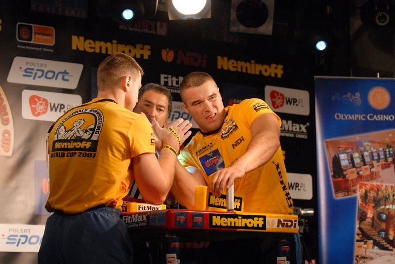 Nemiroff World Cup 2007 - Day 2 # Siłowanie na ręce # Armwrestling # Armpower.net