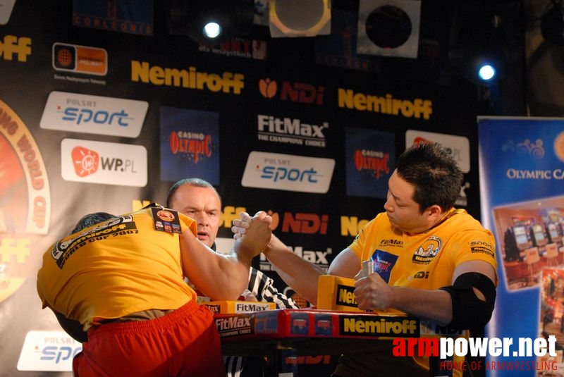 Nemiroff World Cup 2007 - Day 2 # Siłowanie na ręce # Armwrestling # Armpower.net