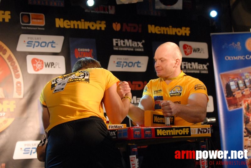 Nemiroff World Cup 2007 - Day 2 # Siłowanie na ręce # Armwrestling # Armpower.net