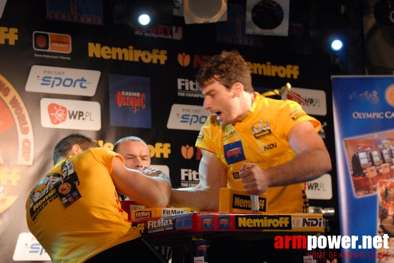 Nemiroff World Cup 2007 - Day 2 # Siłowanie na ręce # Armwrestling # Armpower.net