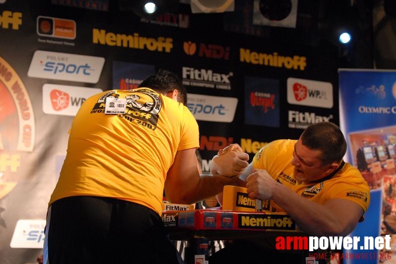 Nemiroff World Cup 2007 - Day 2 # Siłowanie na ręce # Armwrestling # Armpower.net