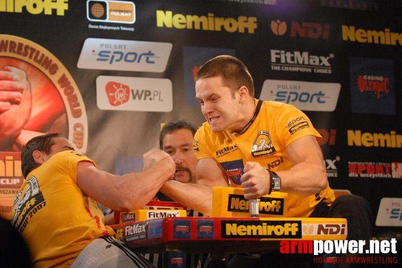 Nemiroff World Cup 2007 - Day 2 # Siłowanie na ręce # Armwrestling # Armpower.net