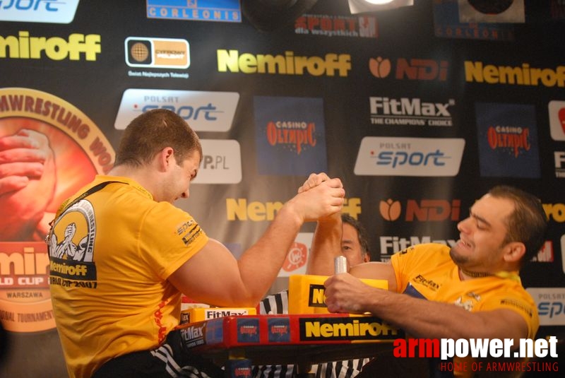 Nemiroff World Cup 2007 - Day 2 # Siłowanie na ręce # Armwrestling # Armpower.net