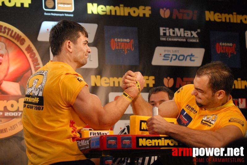 Nemiroff World Cup 2007 - Day 2 # Siłowanie na ręce # Armwrestling # Armpower.net