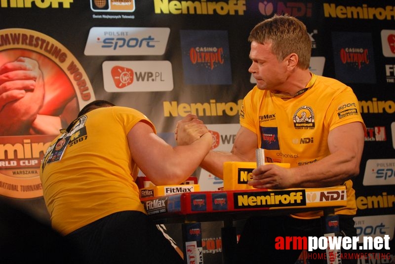 Nemiroff World Cup 2007 - Day 2 # Siłowanie na ręce # Armwrestling # Armpower.net