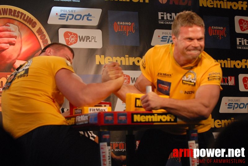 Nemiroff World Cup 2007 - Day 2 # Armwrestling # Armpower.net