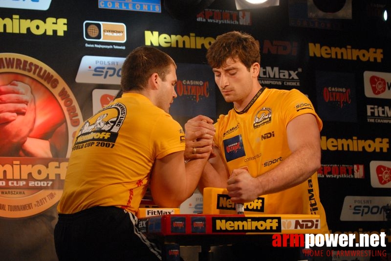 Nemiroff World Cup 2007 - Day 2 # Siłowanie na ręce # Armwrestling # Armpower.net