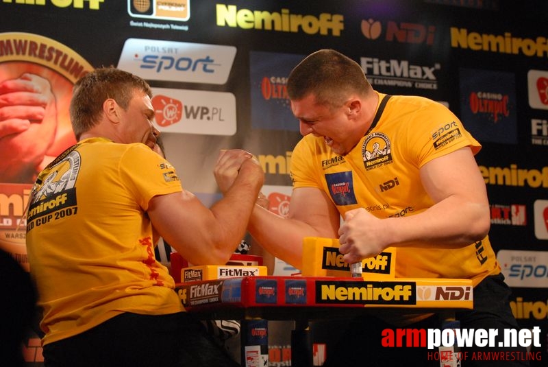 Nemiroff World Cup 2007 - Day 2 # Siłowanie na ręce # Armwrestling # Armpower.net