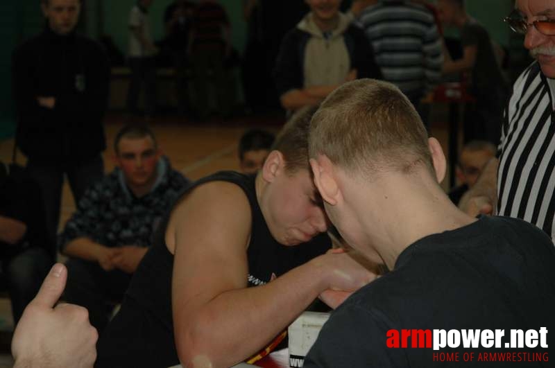 Mistrzostwa Gimnazjum Gdyńskich # Siłowanie na ręce # Armwrestling # Armpower.net