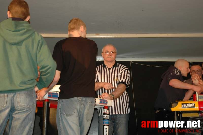 Mistrzostwa Gimnazjum Gdyńskich # Siłowanie na ręce # Armwrestling # Armpower.net