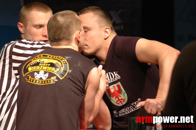 Mistrzostwa Polski 2008 - Prawa ręka # Siłowanie na ręce # Armwrestling # Armpower.net