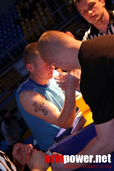 I Gala Gladiatorów - Ostróda (zdj. Damian Drzewiecki) # Siłowanie na ręce # Armwrestling # Armpower.net